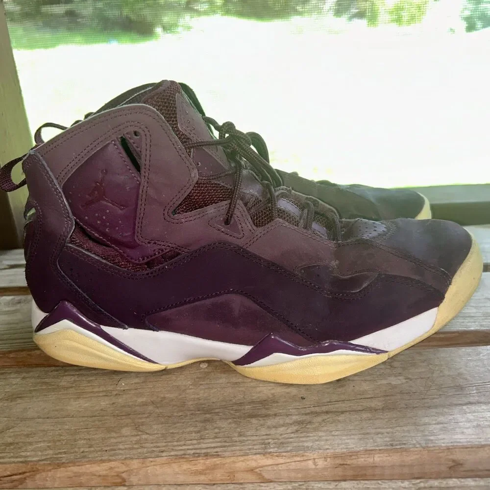 Jordan True Flight BG Bordeaux Athletic Sneakers Size 10 High Top